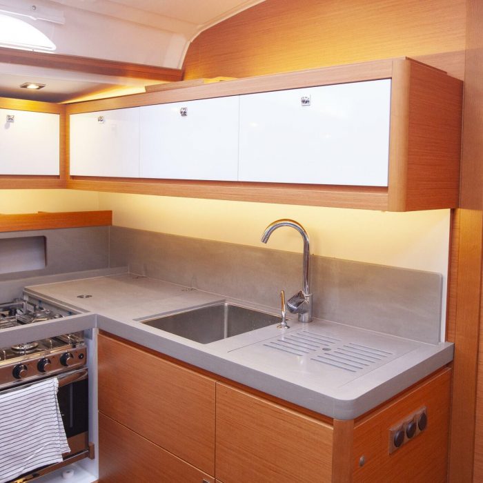 Sarpico | Dufour 470 photo 12