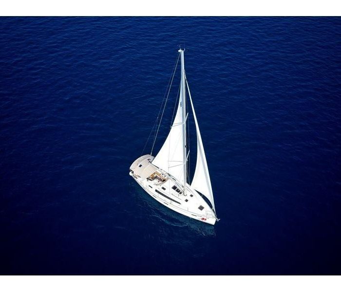 MH 71 | Bavaria Cruiser 41 photo 5