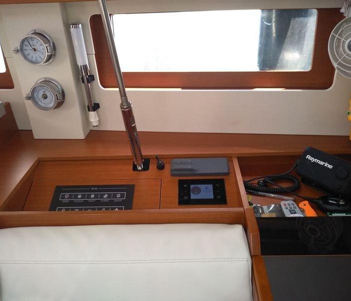 Famiglia | Oceanis 51.1 photo 10