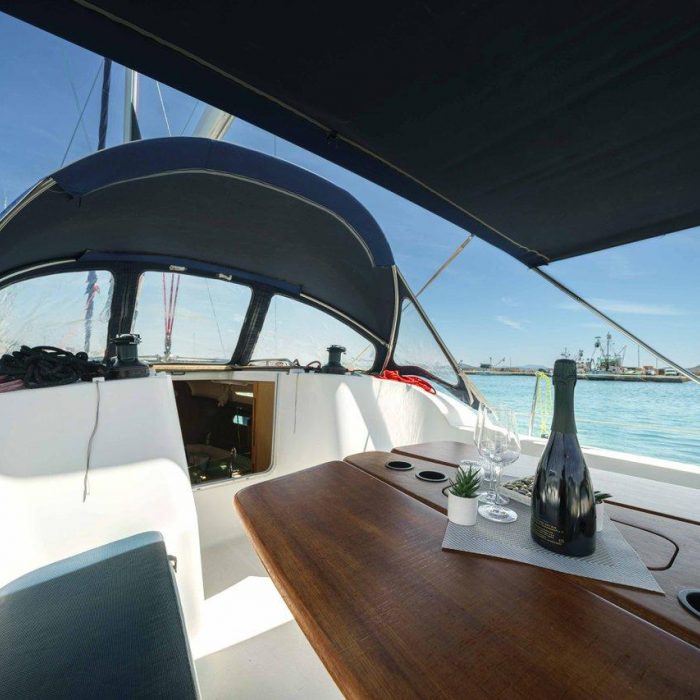 Ema | Sun Odyssey 42i photo 15