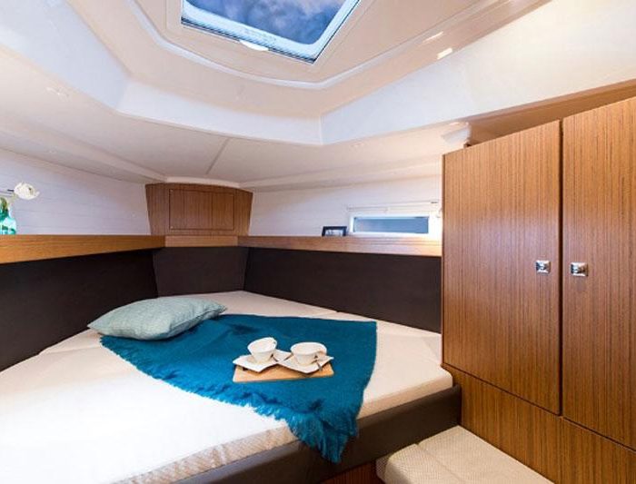 Helena | Bavaria Cruiser 37 (3Cab) photo 7
