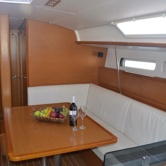 Triada | Sun Odyssey 439 photo 7