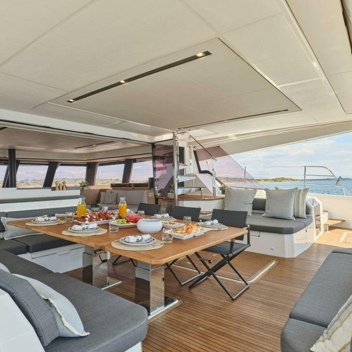 Serenissima | Fountaine Pajot Alegria 67 photo 3
