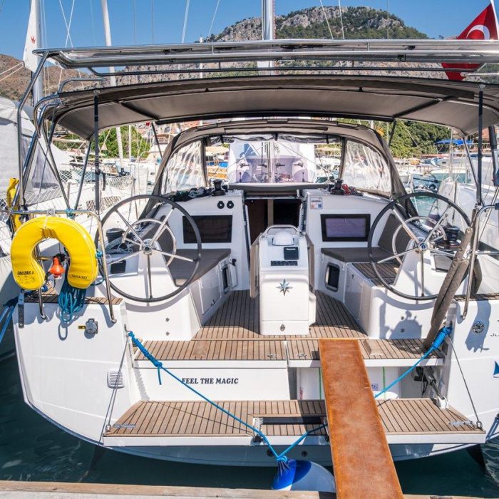Feel The Magic | Sun Odyssey 410 photo 1