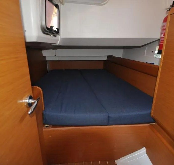 FourTwo | Sun Odyssey 409 photo 9