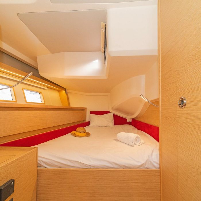 Amadea (ONLY SKIPPERED) | Hanse 588 photo 16