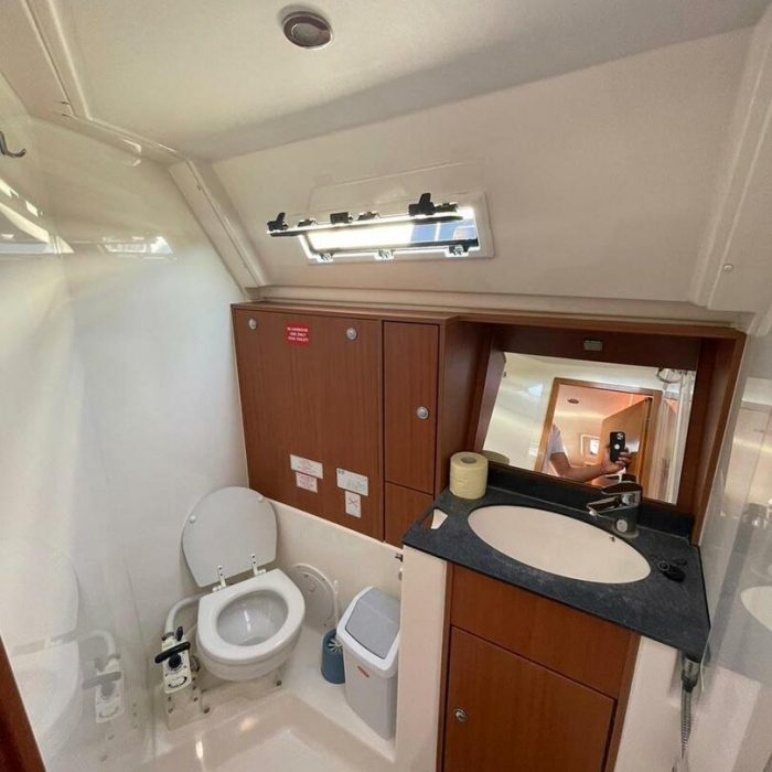 Allegro | Bavaria Cruiser 40 S photo 11
