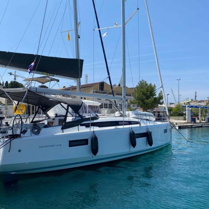 Marelli | Sun Odyssey 410 - 3 cab. photo 1