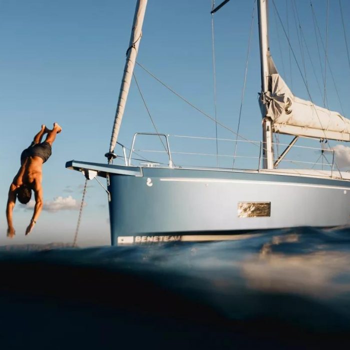 Sun-Kissed | Oceanis 47 photo 4