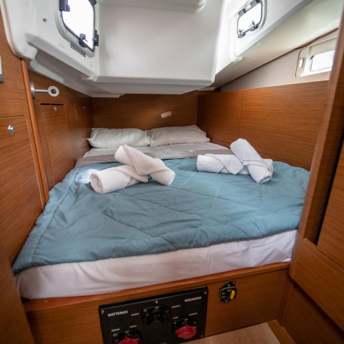 Alaska | Sun Odyssey 410 photo 7