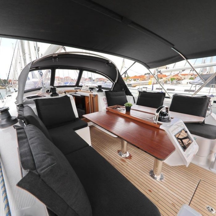 Enigma | Bavaria Cruiser 46 photo 5