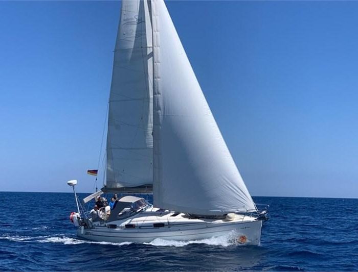Orange 4 You | Bavaria Cruiser 37 photo 2