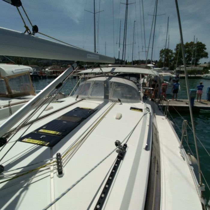 Gin Tonic | Bavaria Cruiser 51 photo 4
