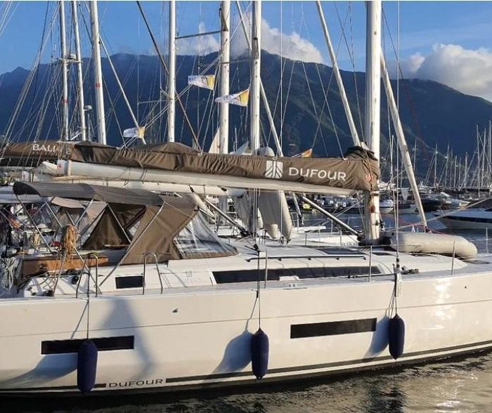 Cassiopea - A/C, Generator, Water maker, Solar Panel | Dufour 530 photo 10