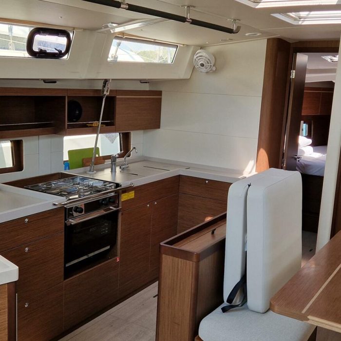 Luna | Oceanis 46.1 photo 10