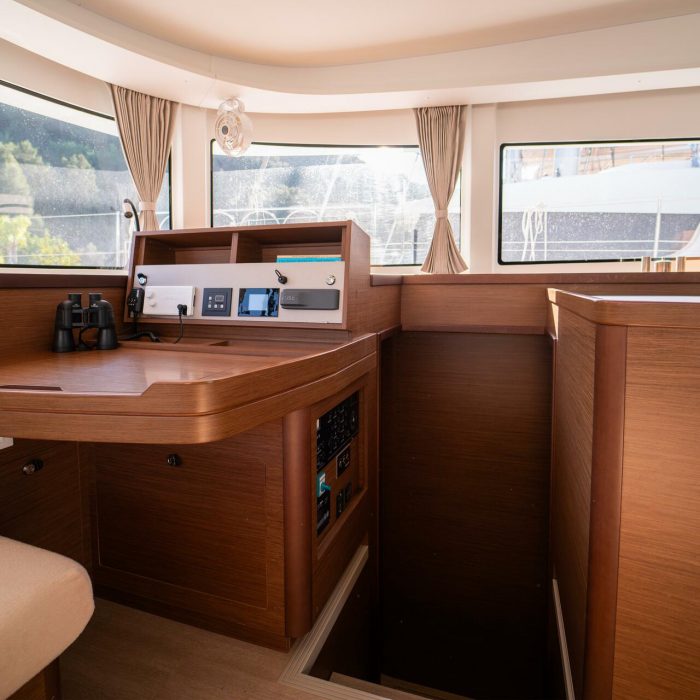 Meraki | Lagoon 42 photo 9