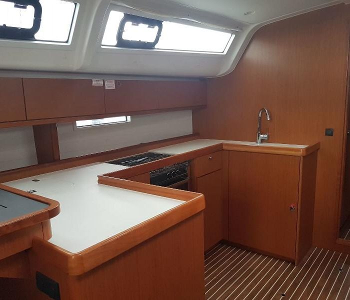 Nora | Bavaria Cruiser 51 photo 6