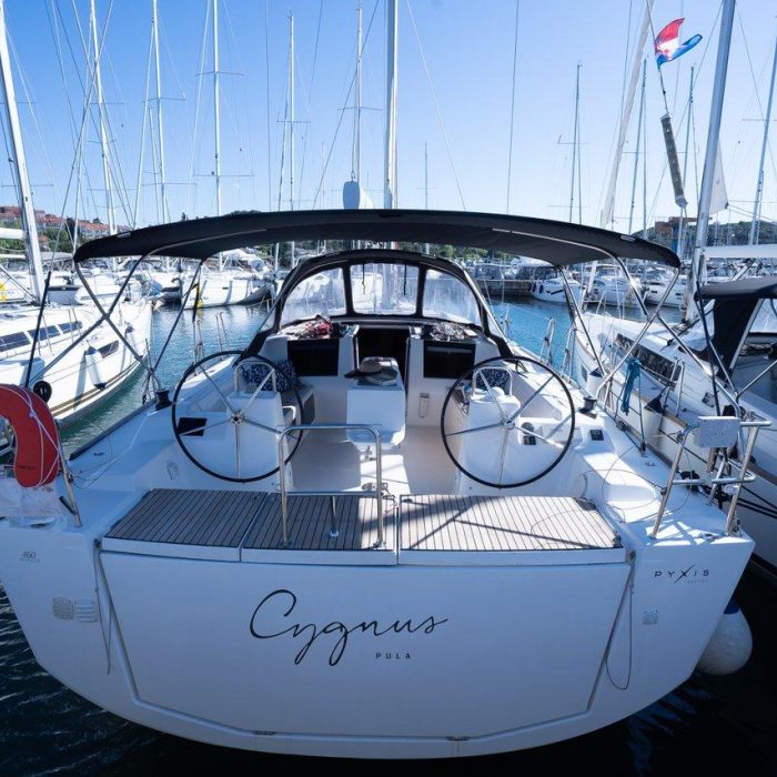 Cygnus | Dufour 460 GL photo 7