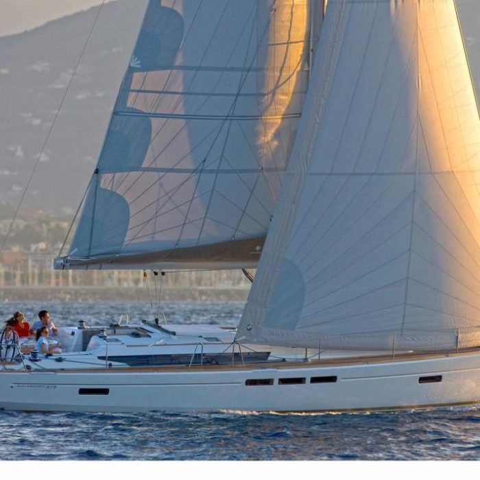 MAMIWATA II | Sun Odyssey 519 photo 1