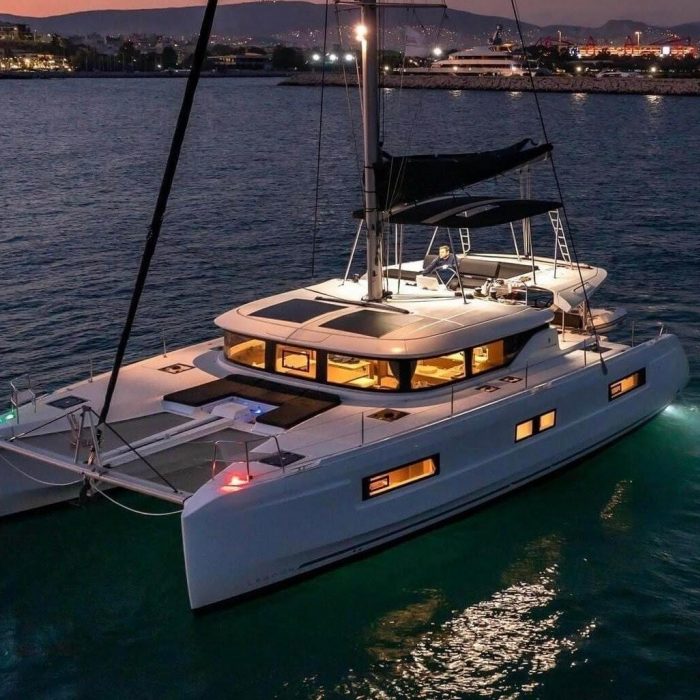 Lumina | Lagoon 46 photo 2