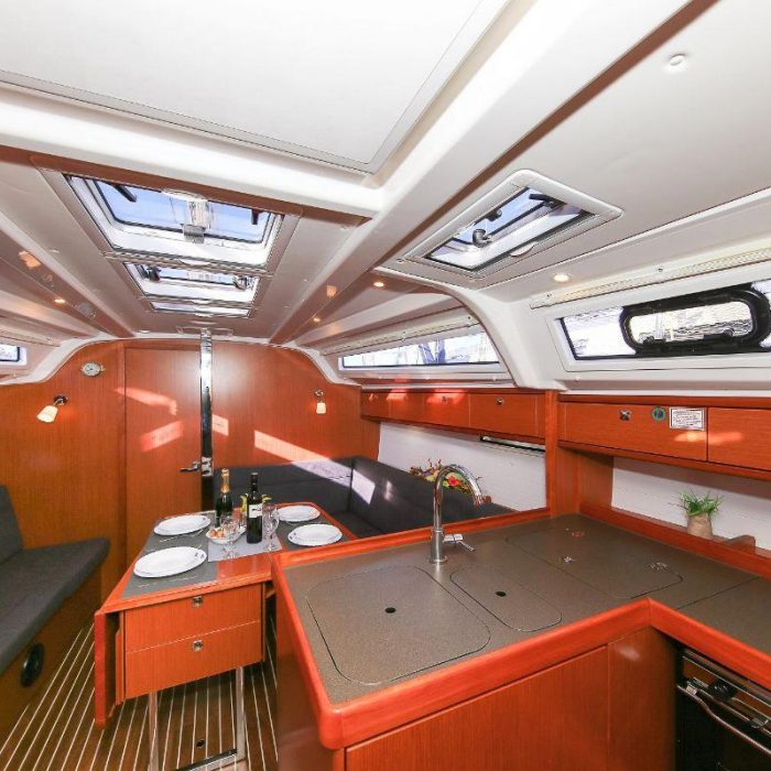 Bella Angelina | Bavaria Cruiser 37 photo 25