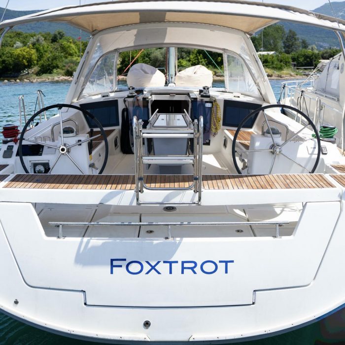 Foxtrot | Oceanis 45 photo 6