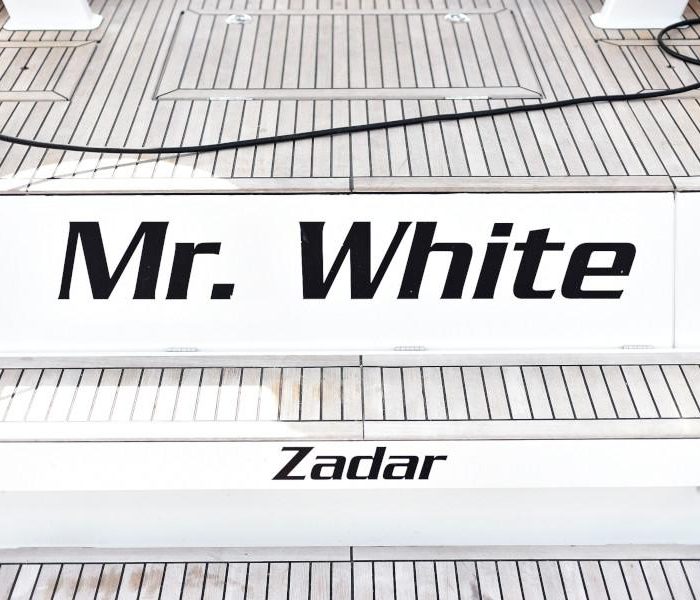 MR. WHITE | Oceanis 46.1 photo 75
