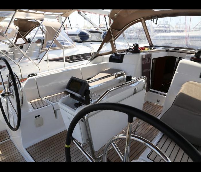 Sicc | Sun Odyssey 419 photo 6