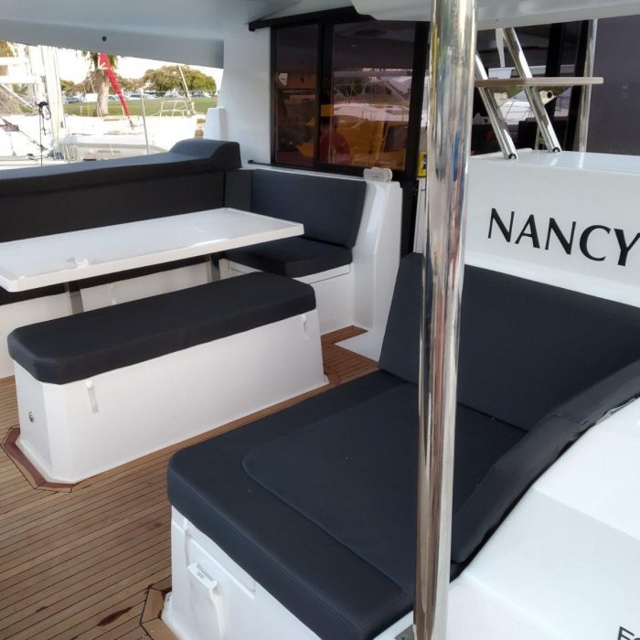 Nancy | Astrea 42 photo 10