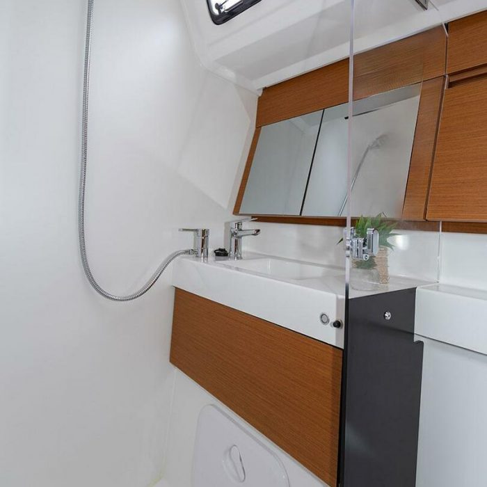 OSKAR  new 2024 (air condition, solar panels) | Sun Odyssey 410 photo 19