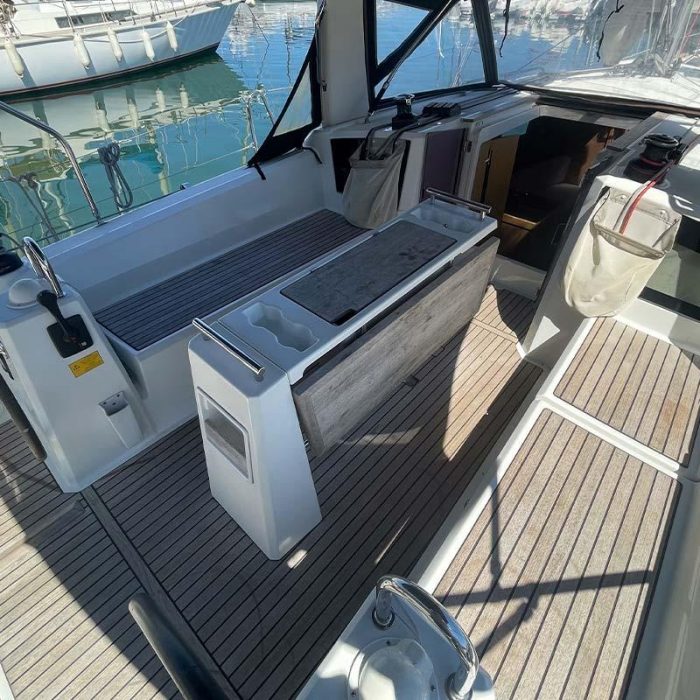 Plume d'Ange | Oceanis 35.1 photo 9