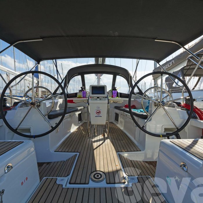 Geva I | Sun Odyssey 419 photo 8 Geva I | Sun Odyssey 419 photo 8