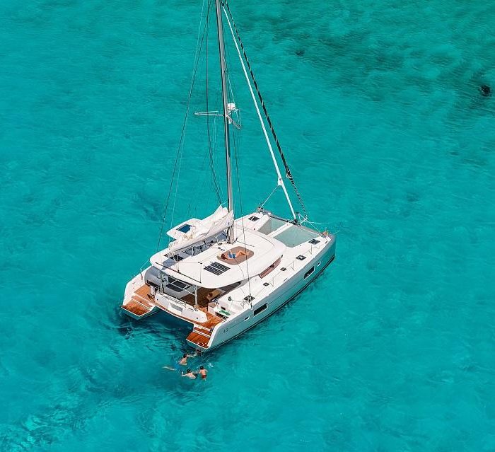 White Pearl | Lagoon 42 photo 15