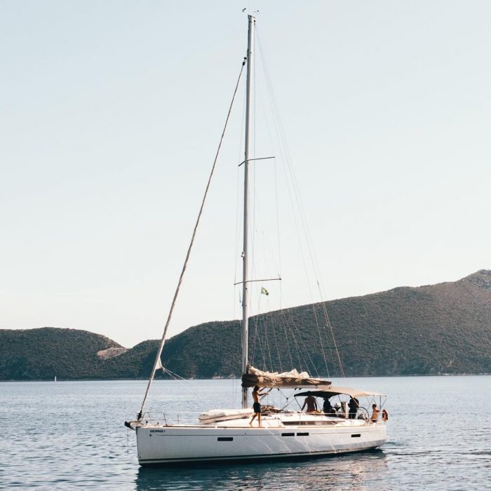 FILIPPOS I  Boat location in LEFKAS MARINA, D-marin  1 SUP FREE | Sun Odyssey 479 photo 5