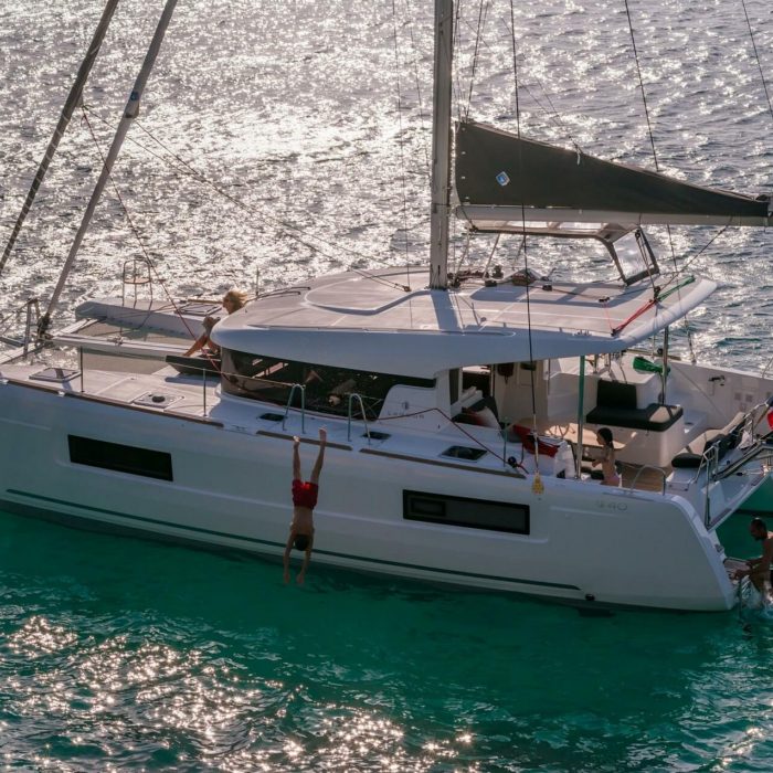 Esmee | Lagoon 40 photo 5