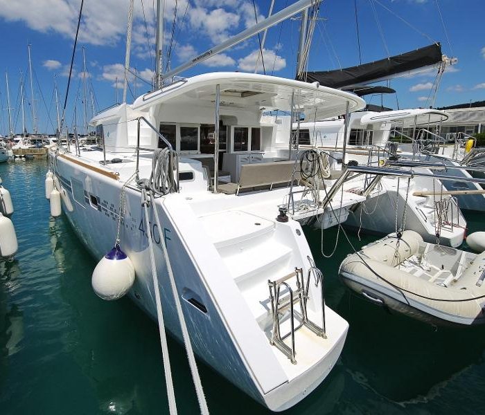 Mantra | Lagoon 450 F - 4 + 2 cab. photo 2