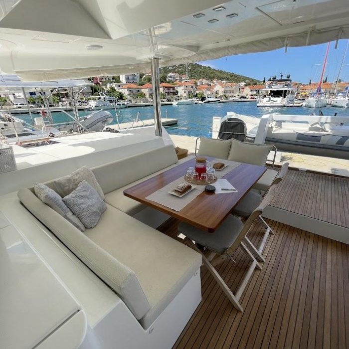 DISCOVERY I | Lagoon 52F photo 22