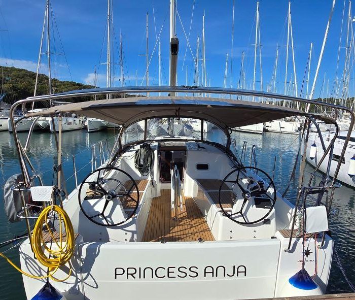 Princess Anja | Sun Odyssey 380 photo 7