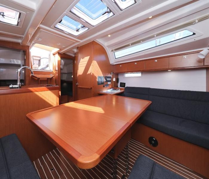 Lupe | Bavaria Cruiser 37 photo 39