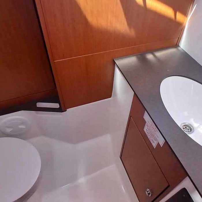 Xenia | Bavaria Cruiser 37 photo 10