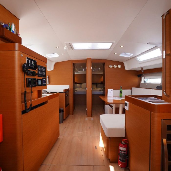 Red Marlin | Sun Odyssey 490 photo 15