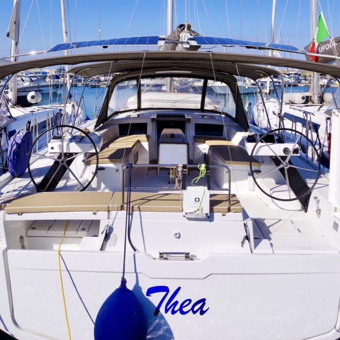 Thea - A/C, Generator, Water maker, Solar Panel | Dufour 530 photo 12
