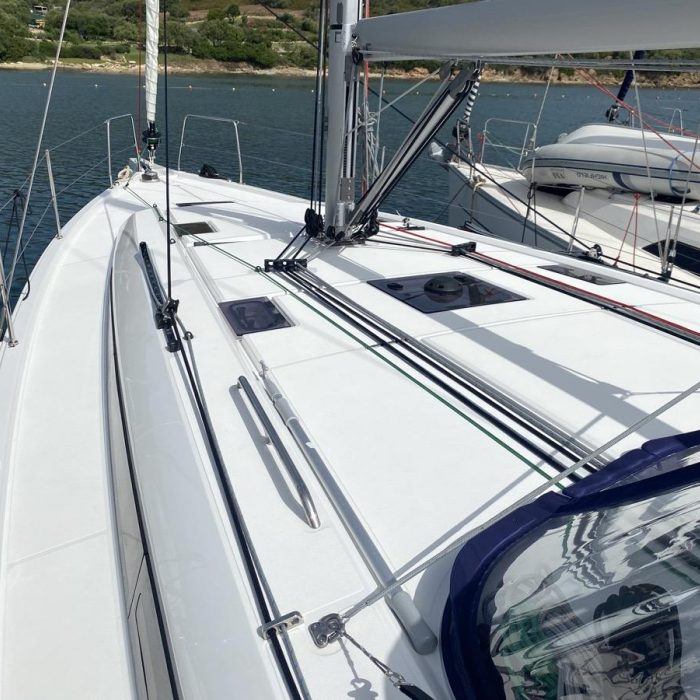 Blue Eyes II | Oceanis 40.1 photo 2
