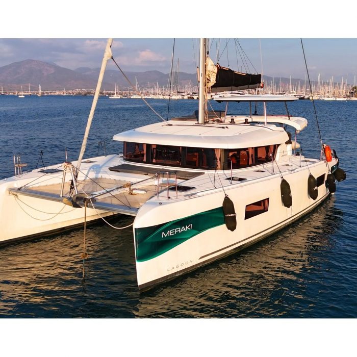 Meraki | Lagoon 42 photo 2