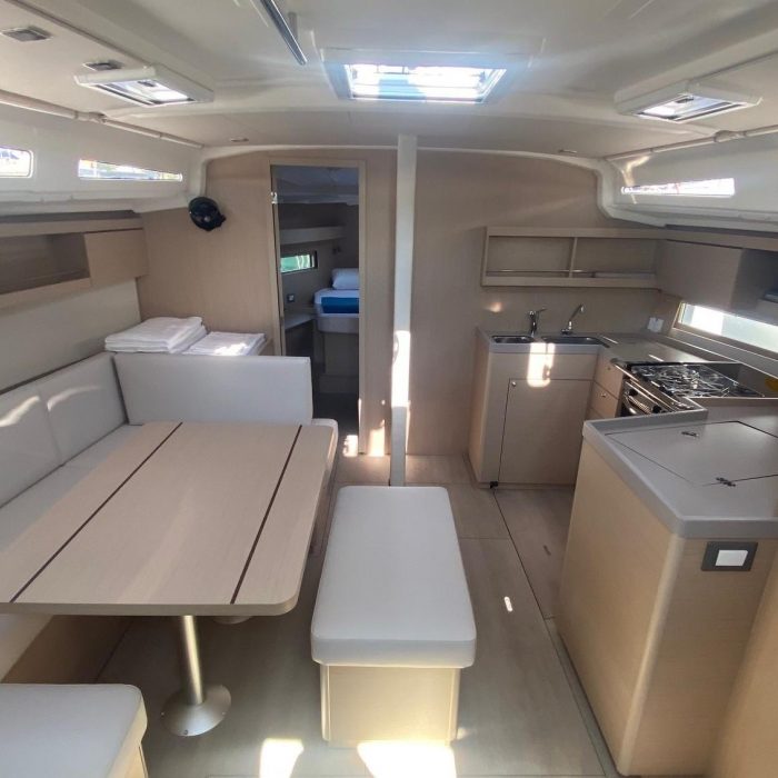 La Mer | Oceanis 40.1 photo 4
