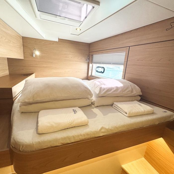 Grand Azure | Bali 4.6 - 5 + 1 cab. photo 23