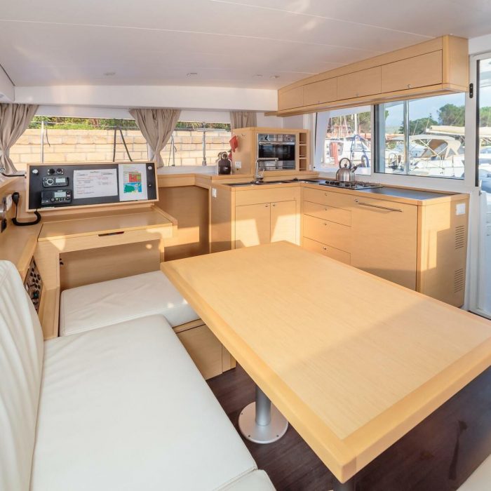 Adorable - Standard line | Lagoon 400 S2 photo 4