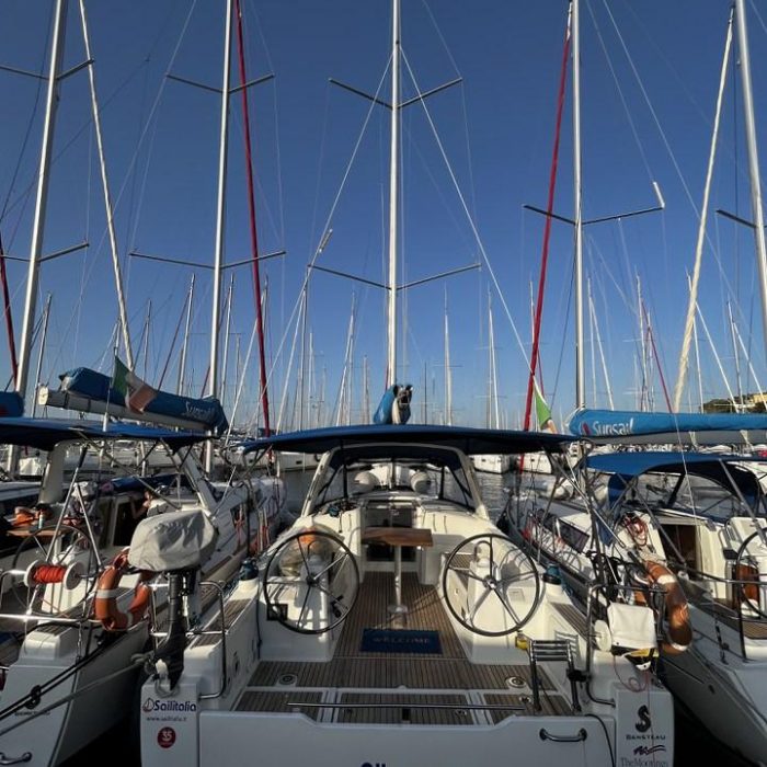 Albarosa | Oceanis 35.1 photo 3