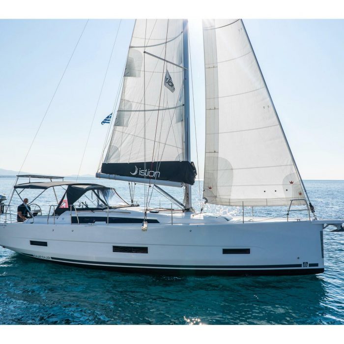 Agnes | Dufour 390 photo 6
