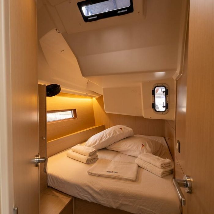 Lyra - Comfort line | Oceanis 40.1 photo 22